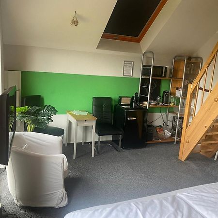Maisonette-Ferienzimmer Am Backhausgarten Flonheim Exteriör bild